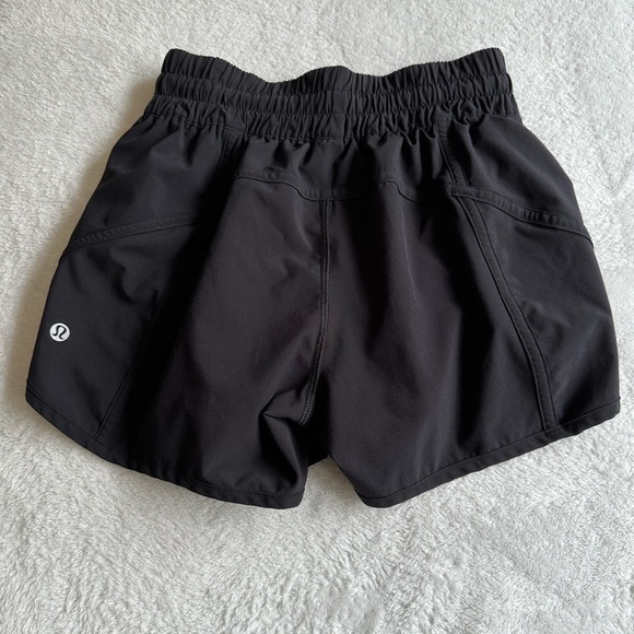 Lululemon Tracker Short V - Picture 3 of 9